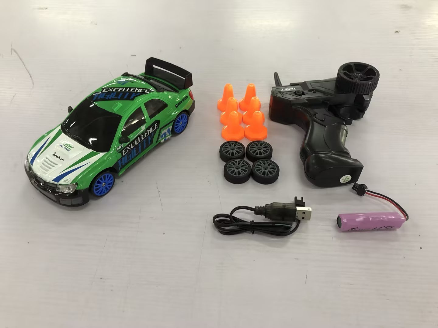 2.4G Drift Rc Car 4WD RC Drift Car Toy Remote Control GTR Model
